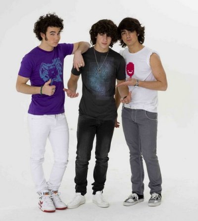 jonasbrotherstigerbeatbopphotoshoot08.jpg